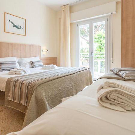 Hotel Cormoran Riccione Eksteriør billede