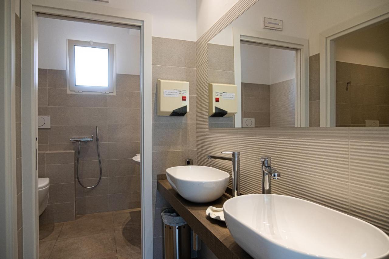 Hotel Cormoran Riccione Eksteriør billede