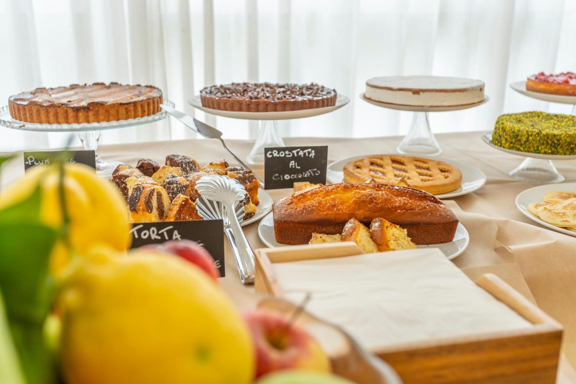 Hotel Cormoran Riccione Eksteriør billede