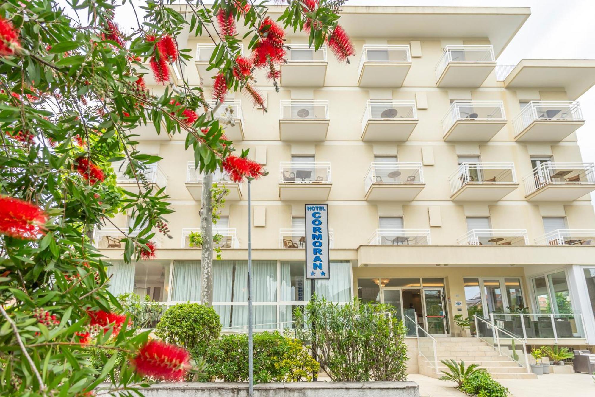 Hotel Cormoran Riccione Eksteriør billede