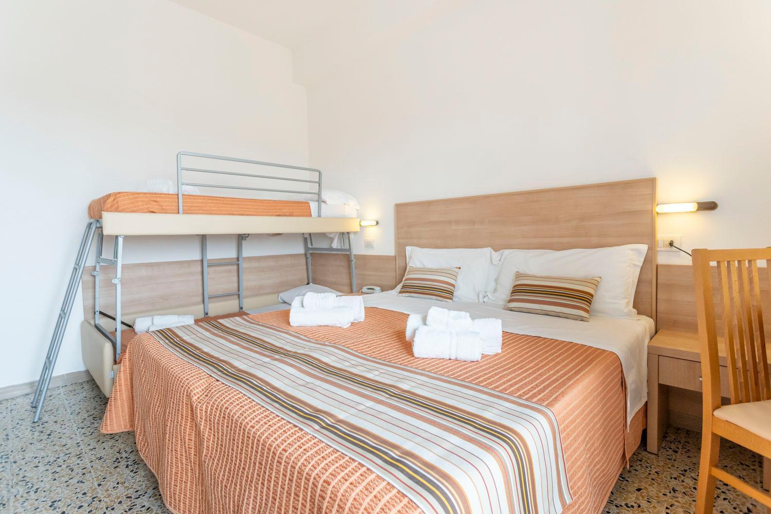 Hotel Cormoran Riccione Eksteriør billede